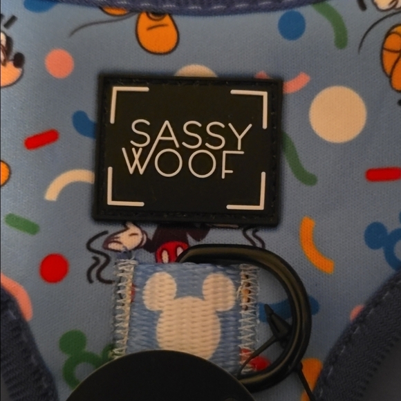 Disney SASSY WOOF Blue/Multi Mickey Mouse Dog Harness Medium Nwt - Picture 3 of 6